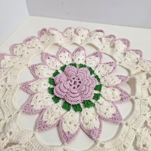 Hand Crocheted Lace Doily Flower Lavender White Green Purple Cotton 10 Inch - Picture 3 of 14